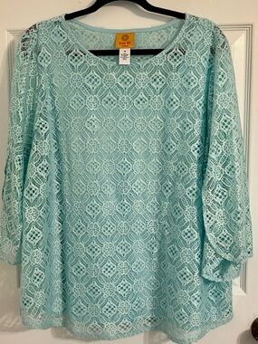 Women's Light AquaLace Overlay Blouse 1X NWOT